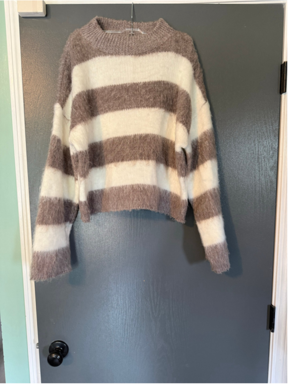 Women's Express Striped Crew Neck Sweater Brown White Size L